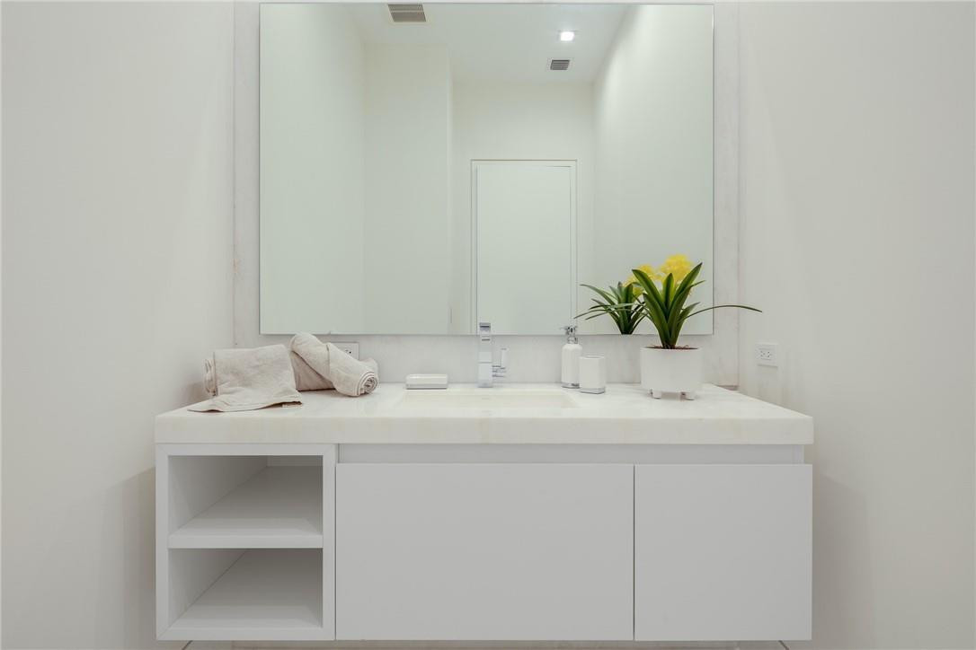 Laguna Isle 40-1 B - Residential