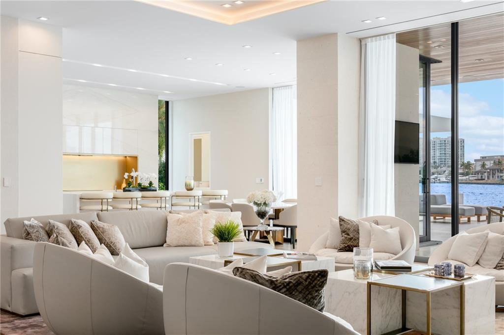 Laguna Isle 40-1 B - Residential