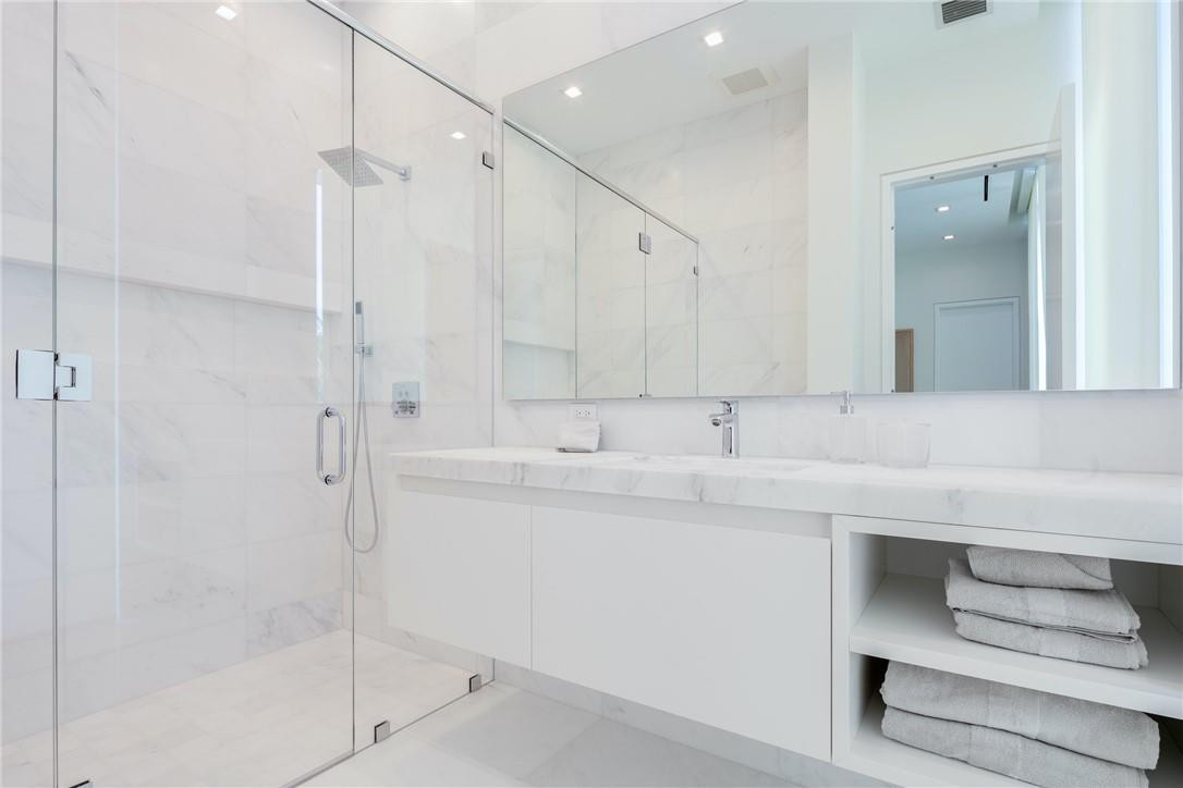 Laguna Isle 40-1 B - Residential