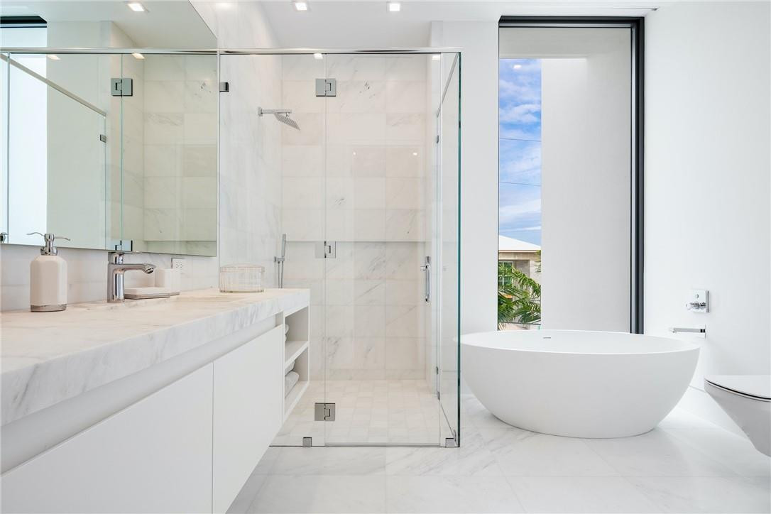 Laguna Isle 40-1 B - Residential