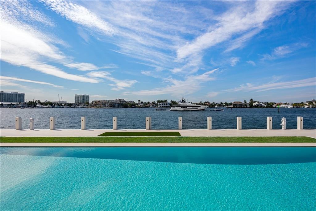 Laguna Isle 40-1 B - Residential