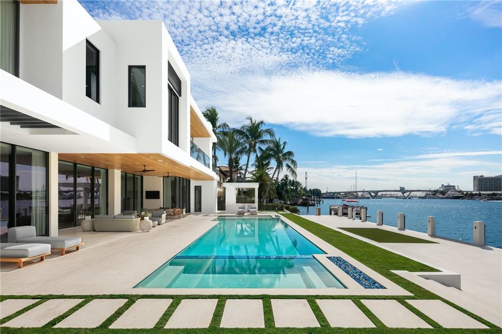 Laguna Isle 40-1 B - Residential