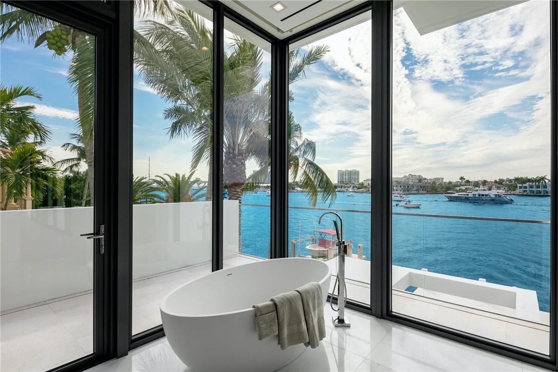 Laguna Isle 40-1 B - Residential