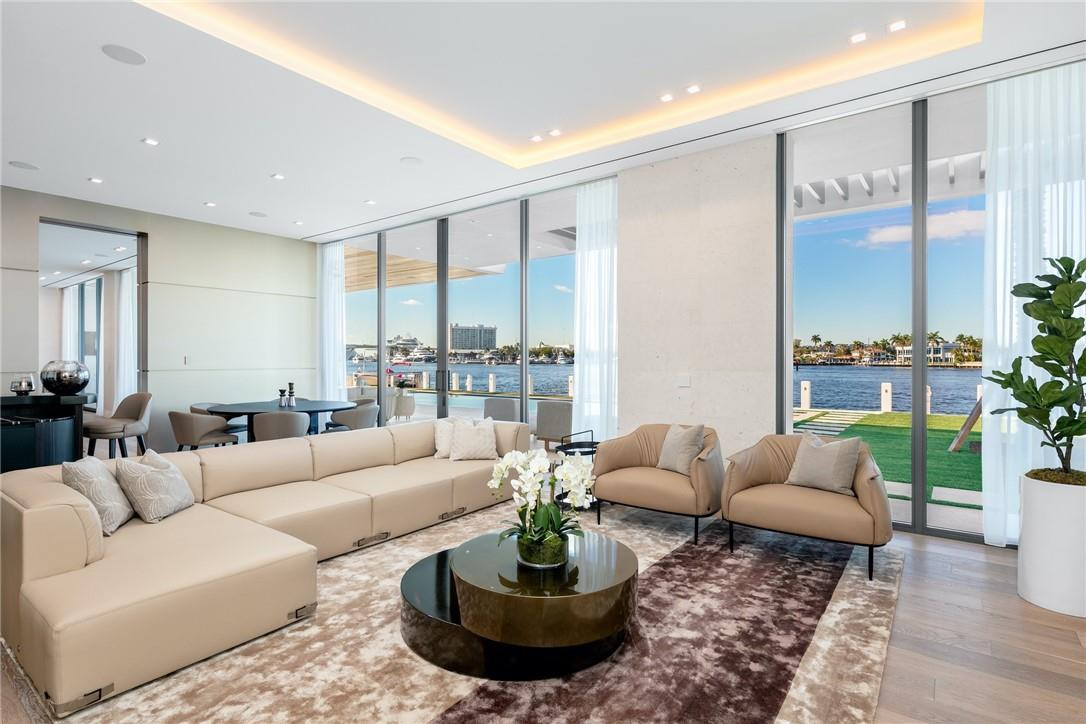 Laguna Isle 40-1 B - Residential