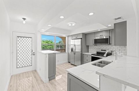 2304 Lucaya Ln B4 Coconut Creek FL 33066