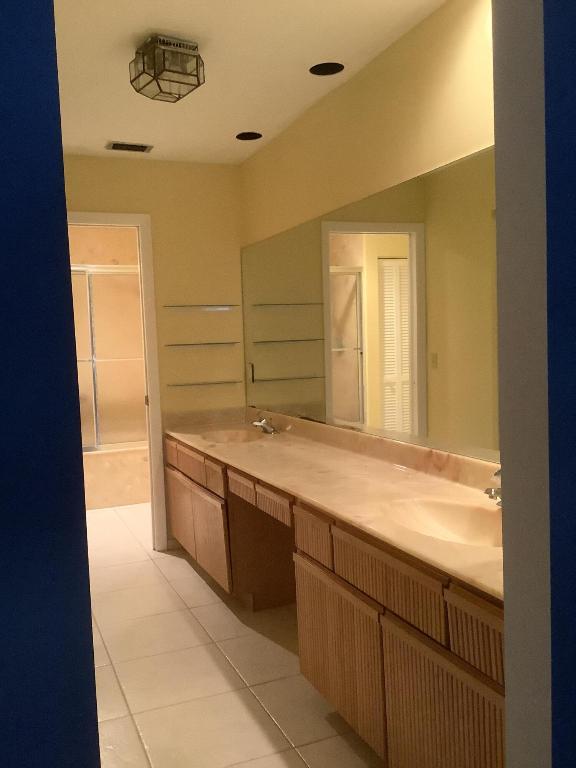 LA MIRADA AT BOCA POINTE - Residential Lease