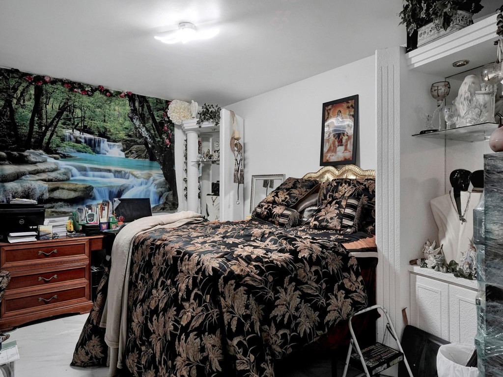 PALM-AIRE COUNTRY CLUB - Residential