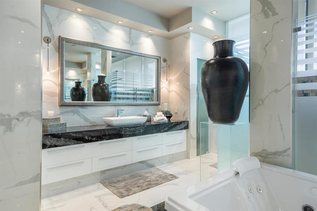 STILWELL ISLES - Residential