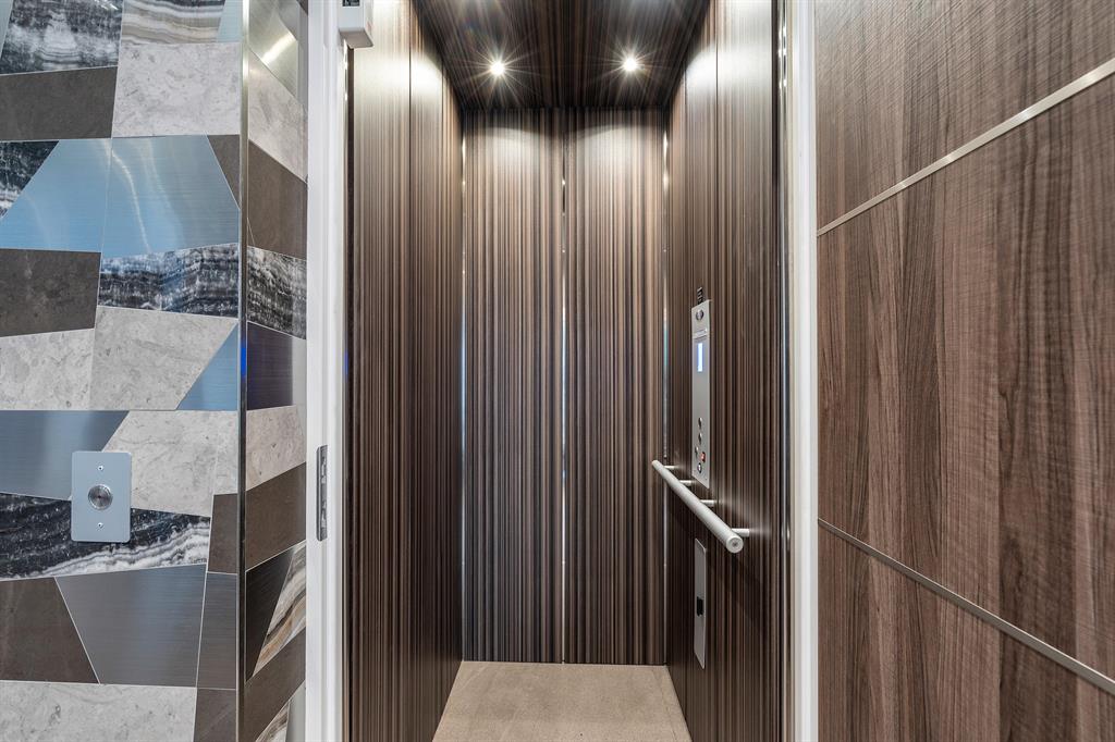 STILWELL ISLES - Residential