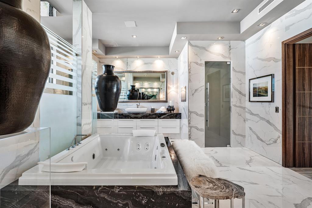 STILWELL ISLES - Residential