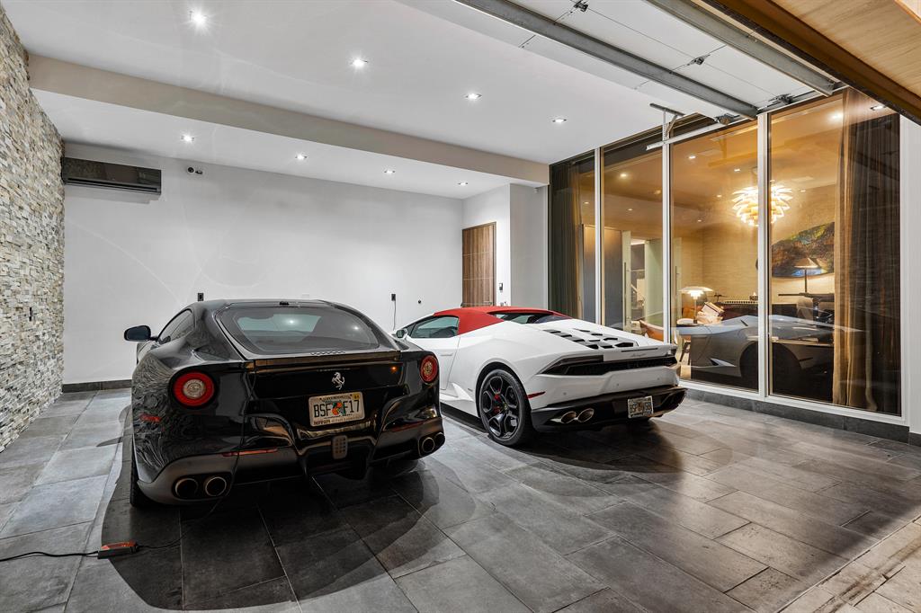 STILWELL ISLES - Residential