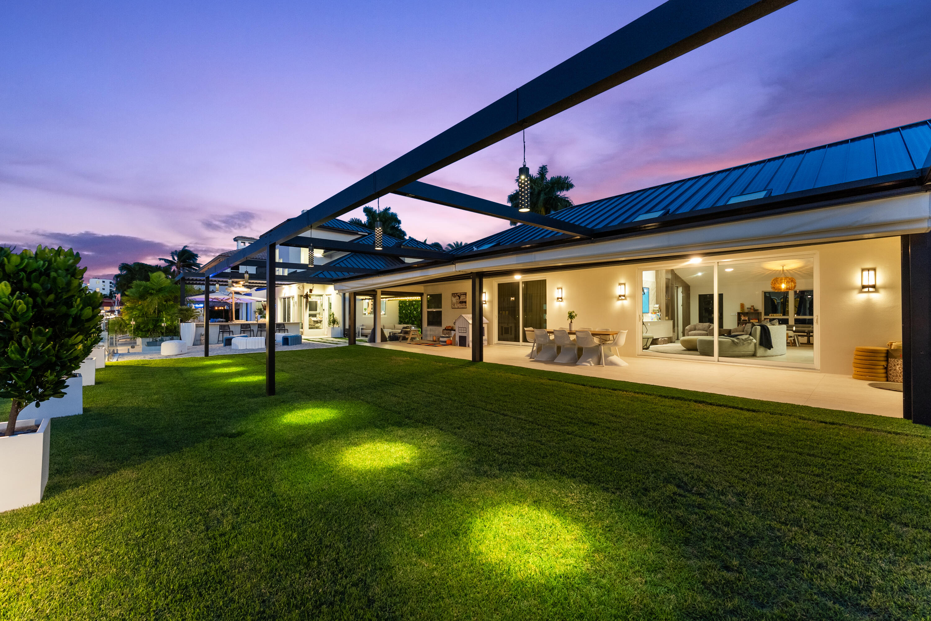 TROPIC ISLE 3RD SEC - Residential