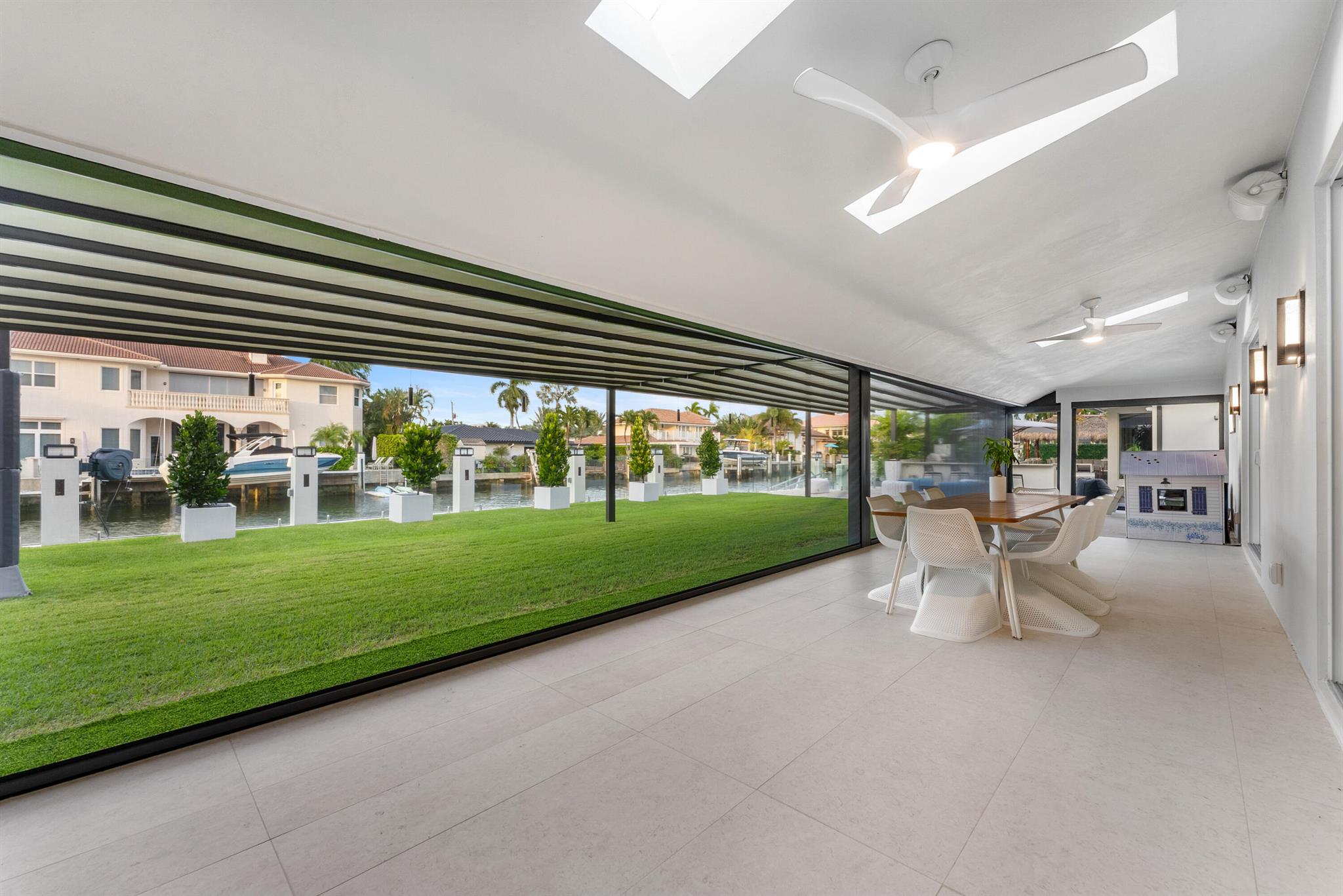 TROPIC ISLE 3RD SEC - Residential