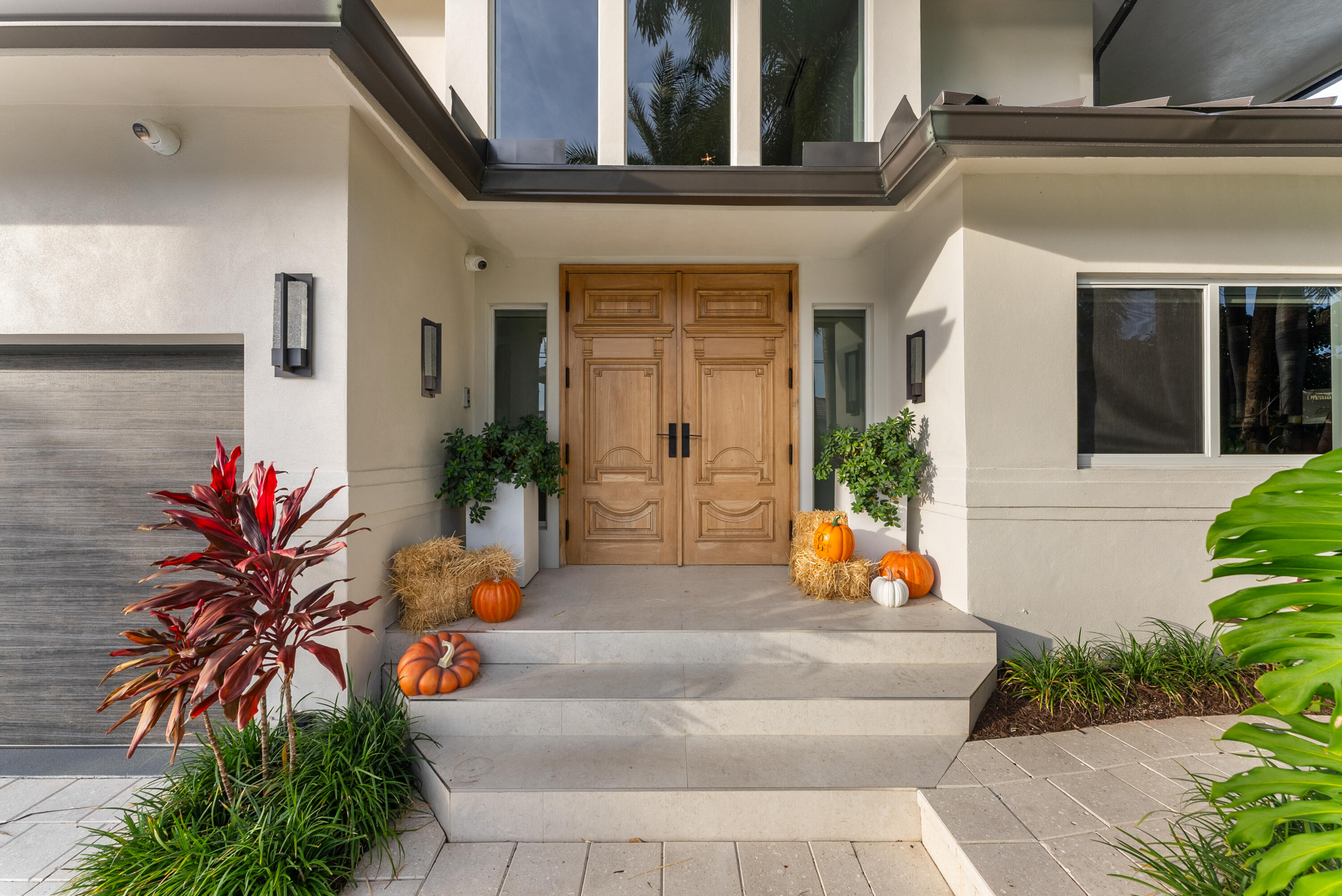 TROPIC ISLE 3RD SEC - Residential