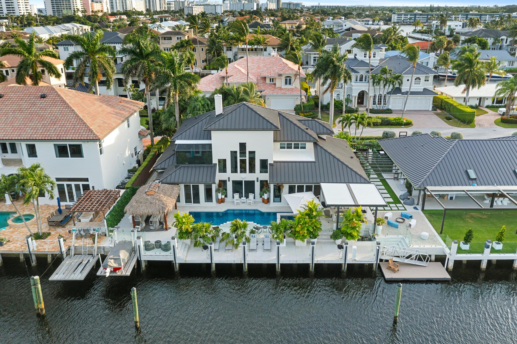 TROPIC ISLE 3RD SEC - Residential