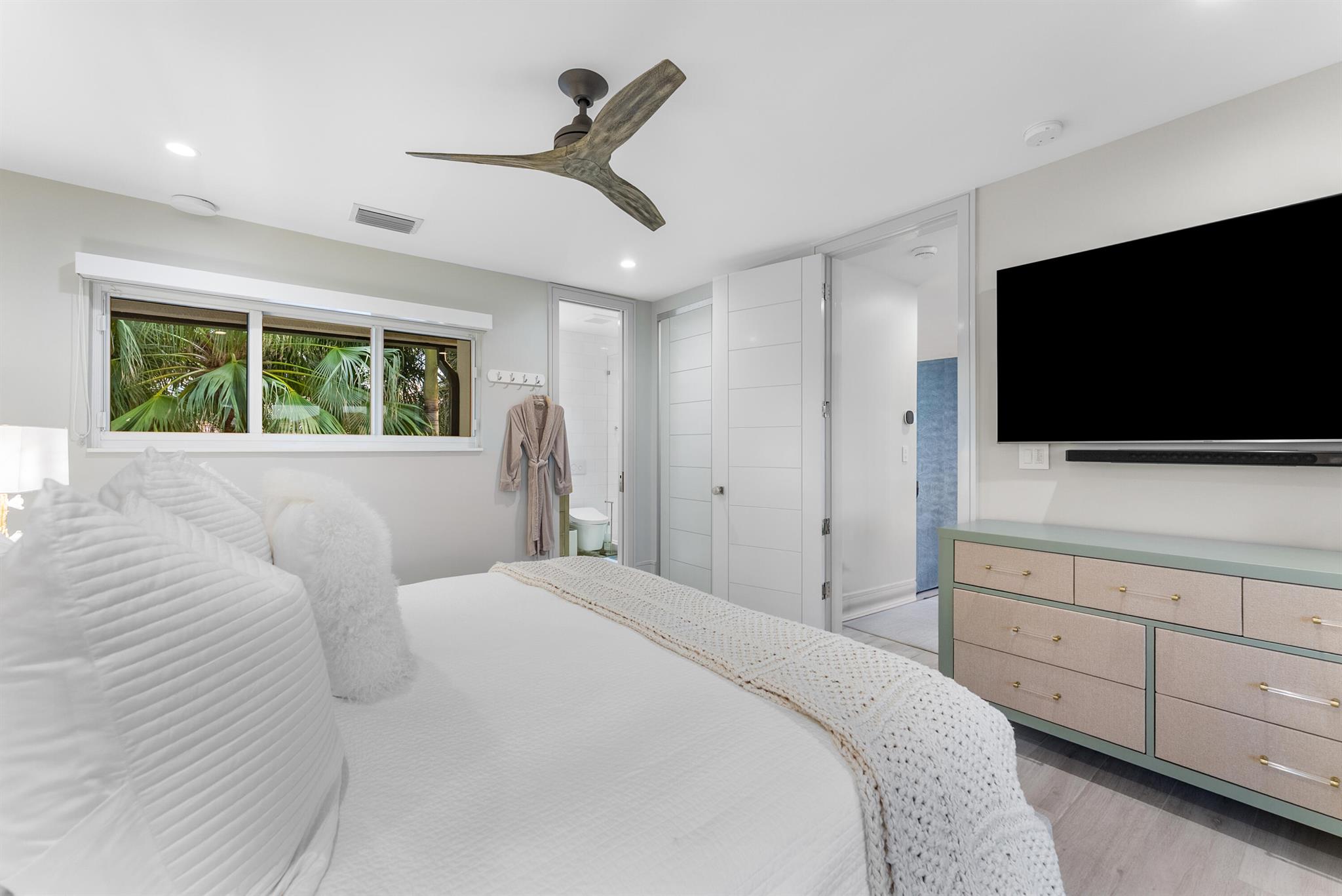 TROPIC ISLE 3RD SEC - Residential