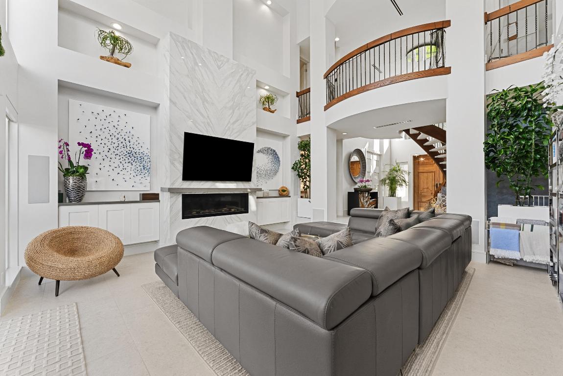 TROPIC ISLE 3RD SEC - Residential