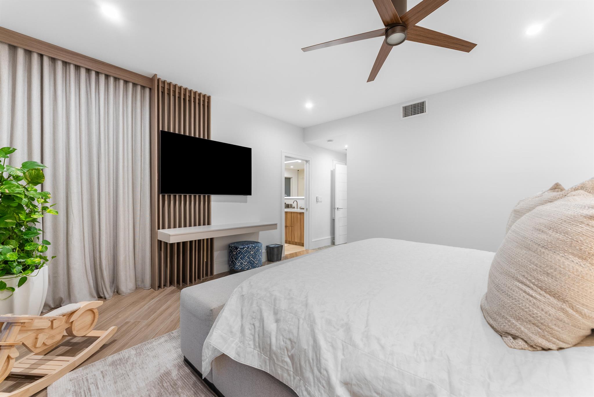 TROPIC ISLE 3RD SEC - Residential