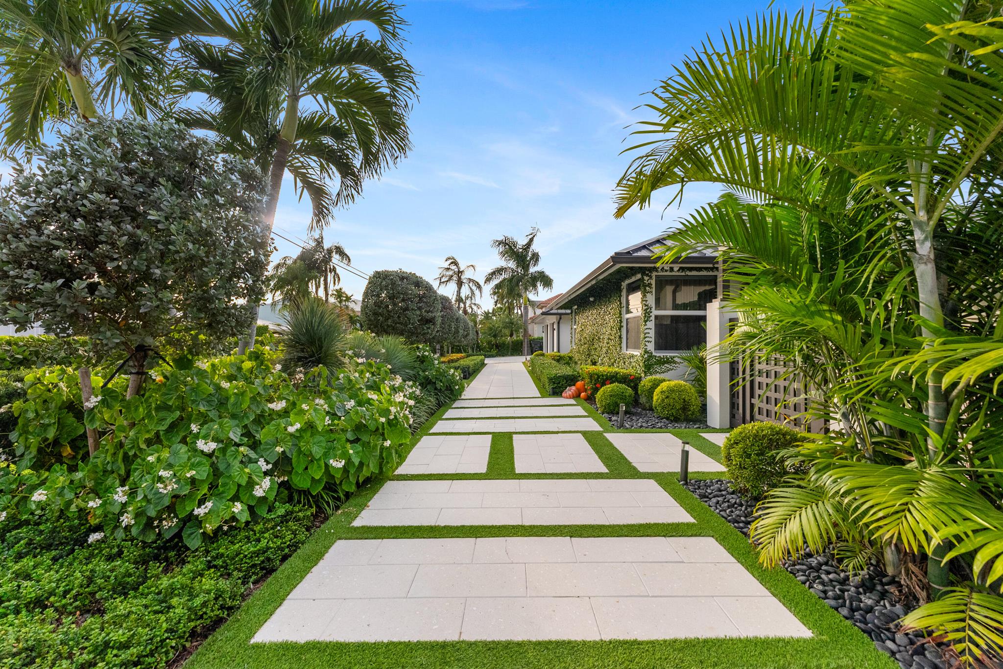 TROPIC ISLE 3RD SEC - Residential