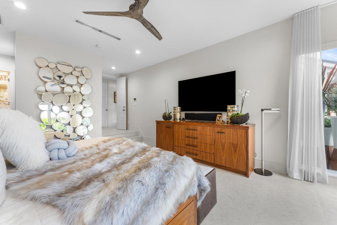 TROPIC ISLE 3RD SEC - Residential