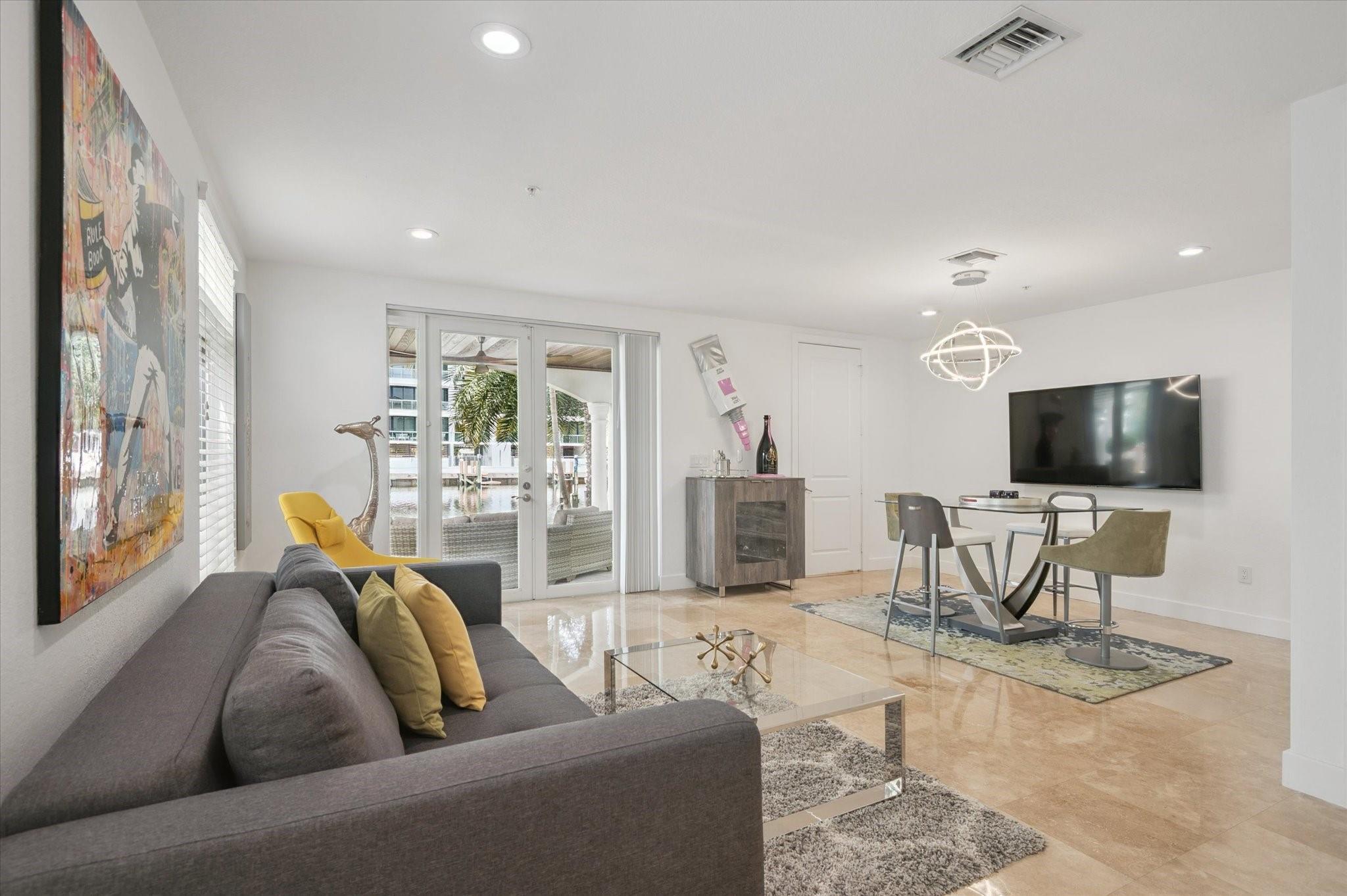 63 Isle Of Venice Dr 63