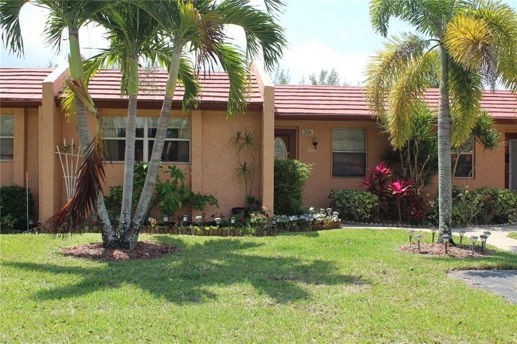 Photo of 306 Lake Helen Drive, West Palm Beach, FL 33411 (MLS # F10489990)