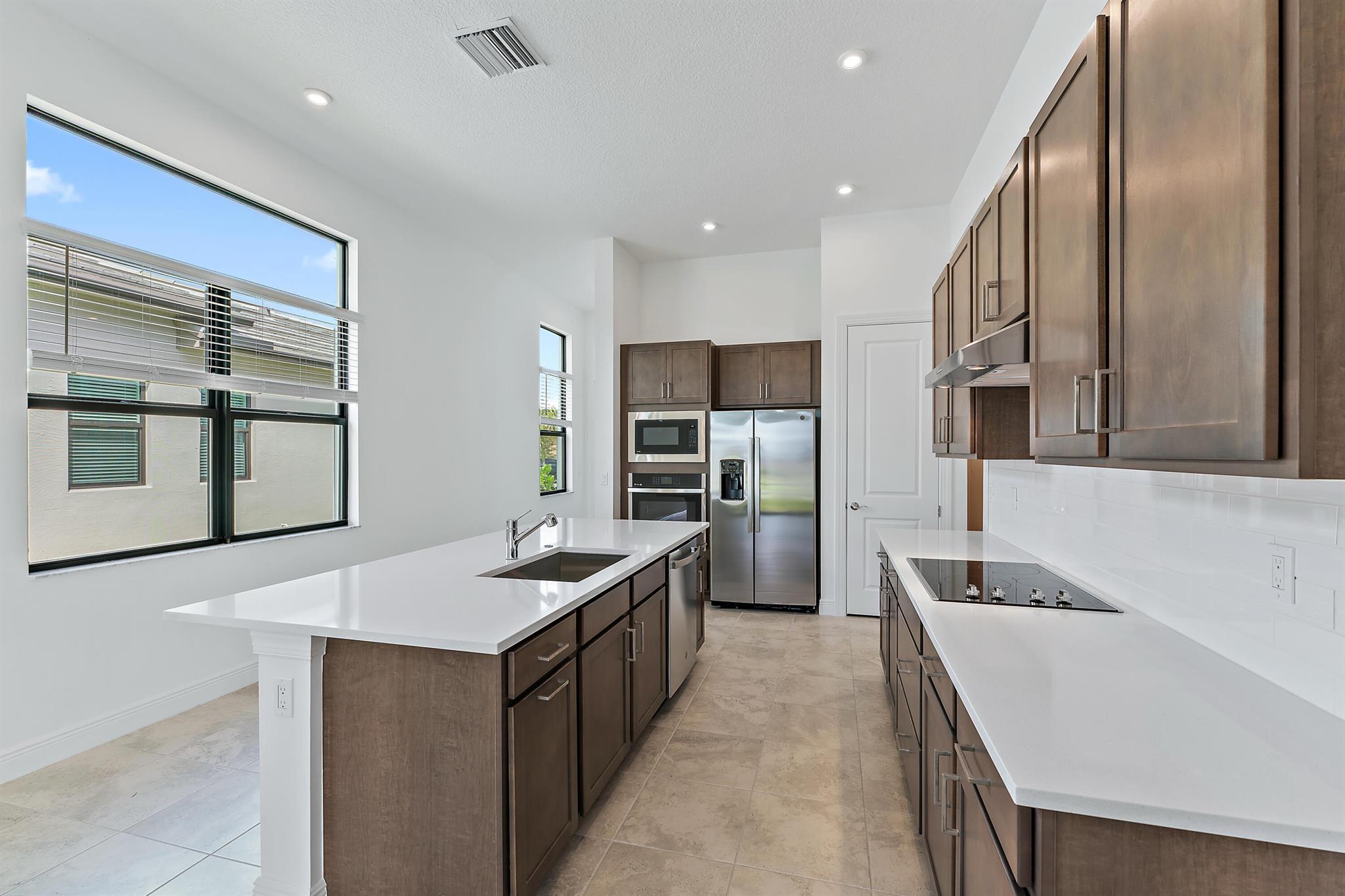 VERANO SOUTH PUD 1 - POD - Residential Lease