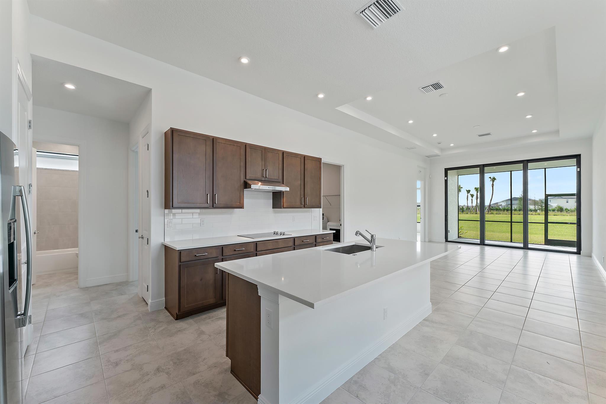 VERANO SOUTH PUD 1 - POD - Residential Lease