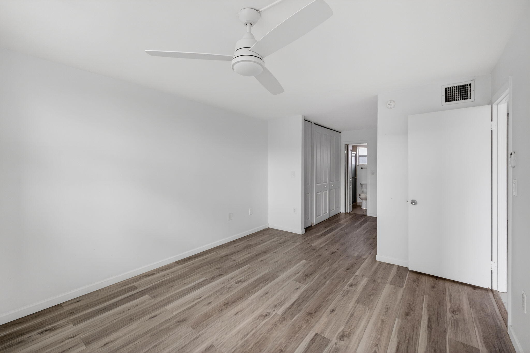 EDEN ISLES CONDO NO 6 - Residential Lease