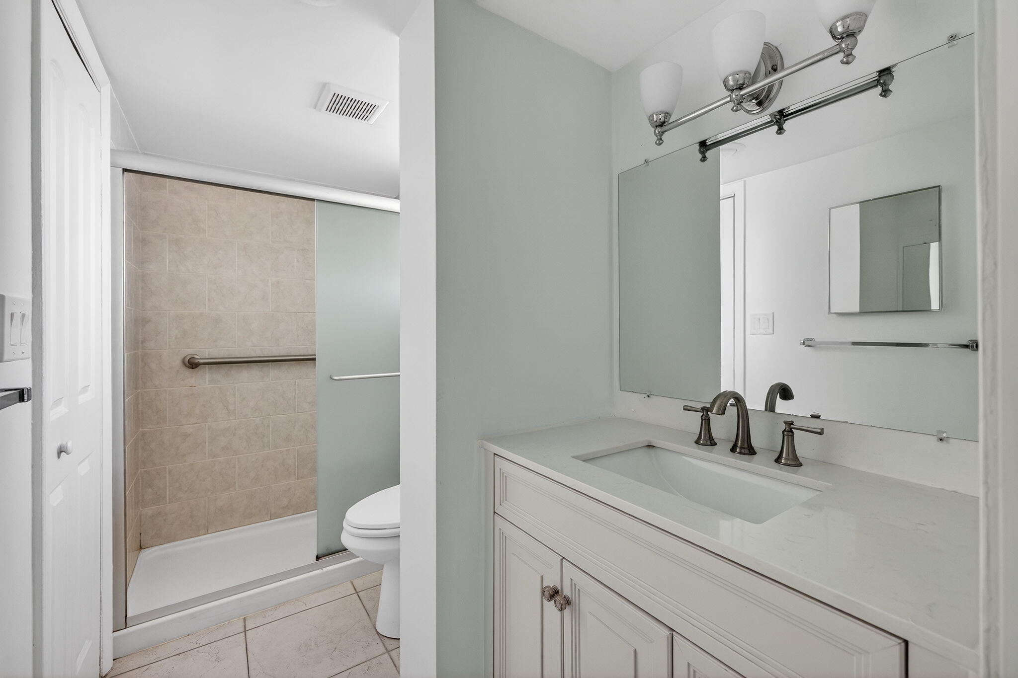 EDEN ISLES CONDO NO 6 - Residential Lease