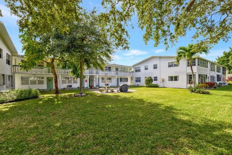 A home in Deerfield Beach