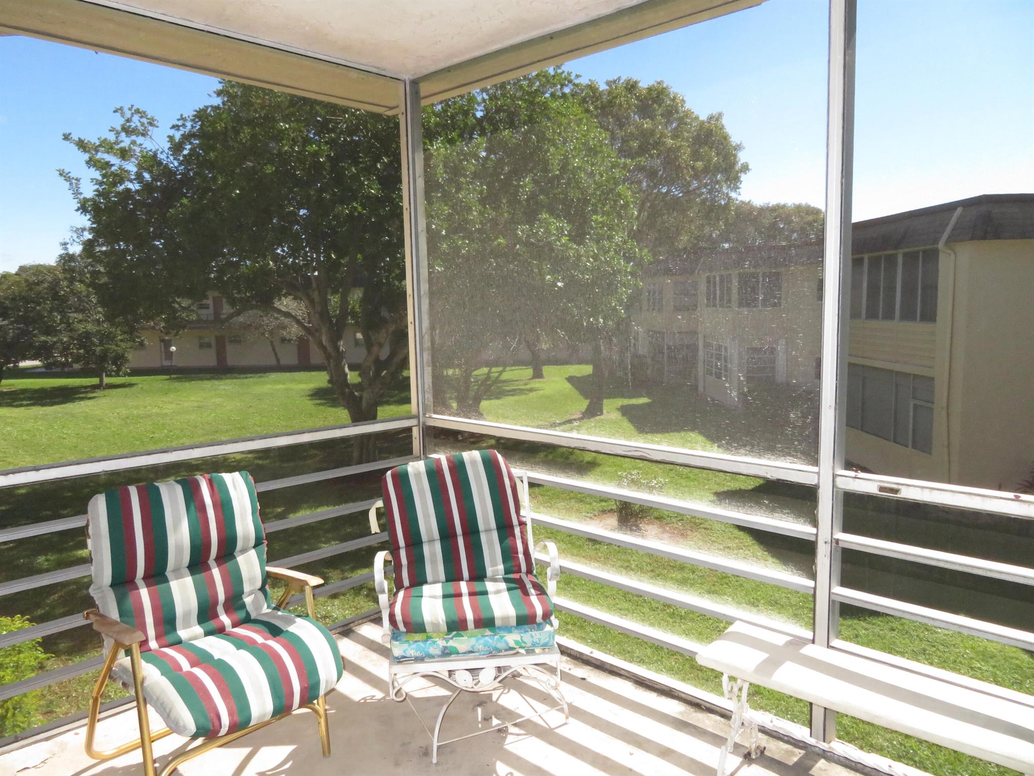 LAKESIDE VILLAGE CONDO 6 - Residential