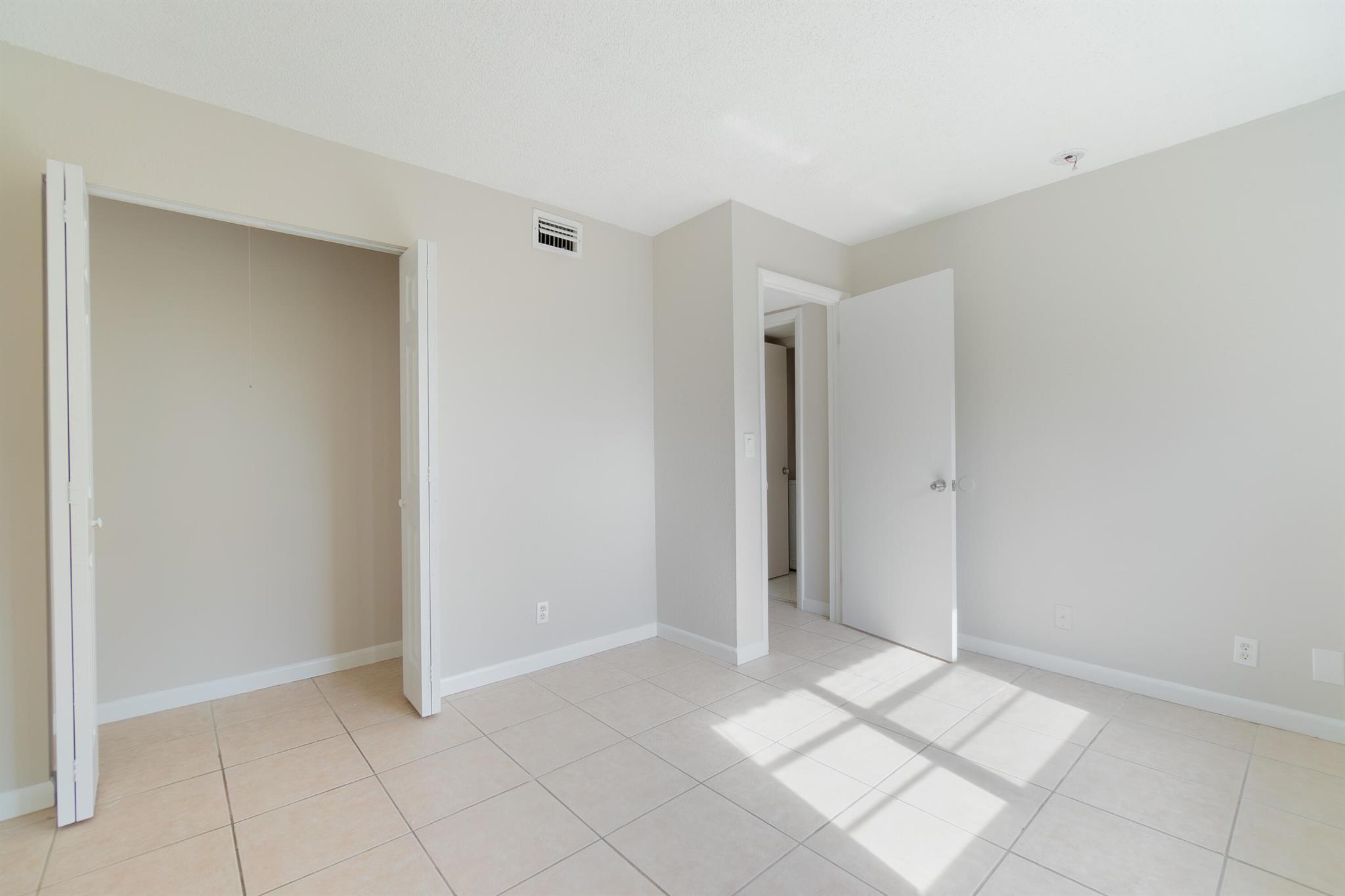 PARK VIEW AT PALM BEACH C - Residential
