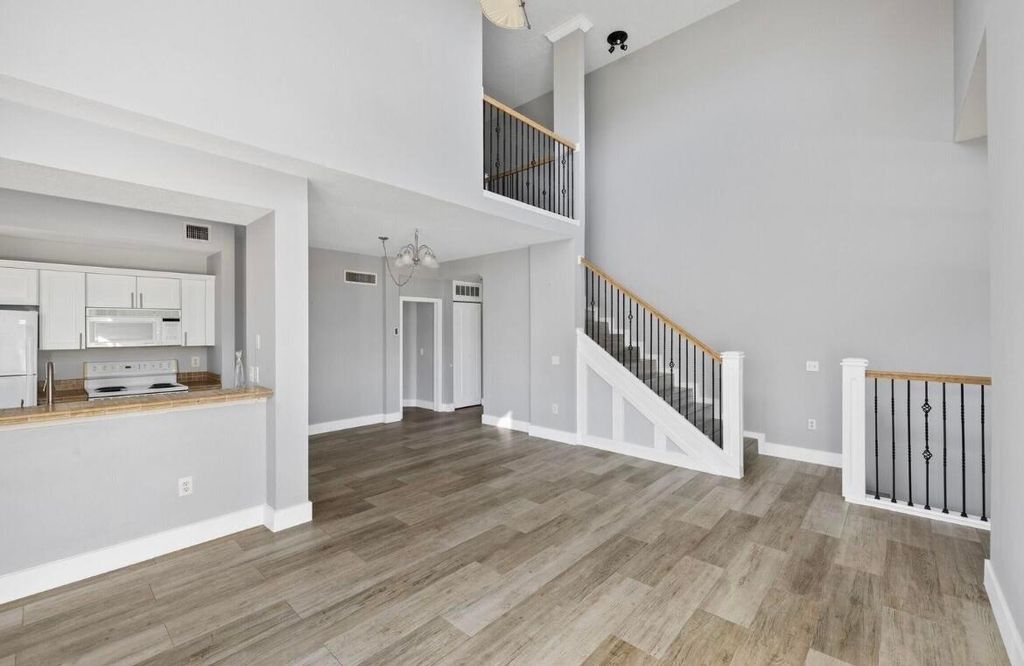 Photo of 1116 University Boulevard #21, Jupiter, FL 33458 (MLS # R10943426)