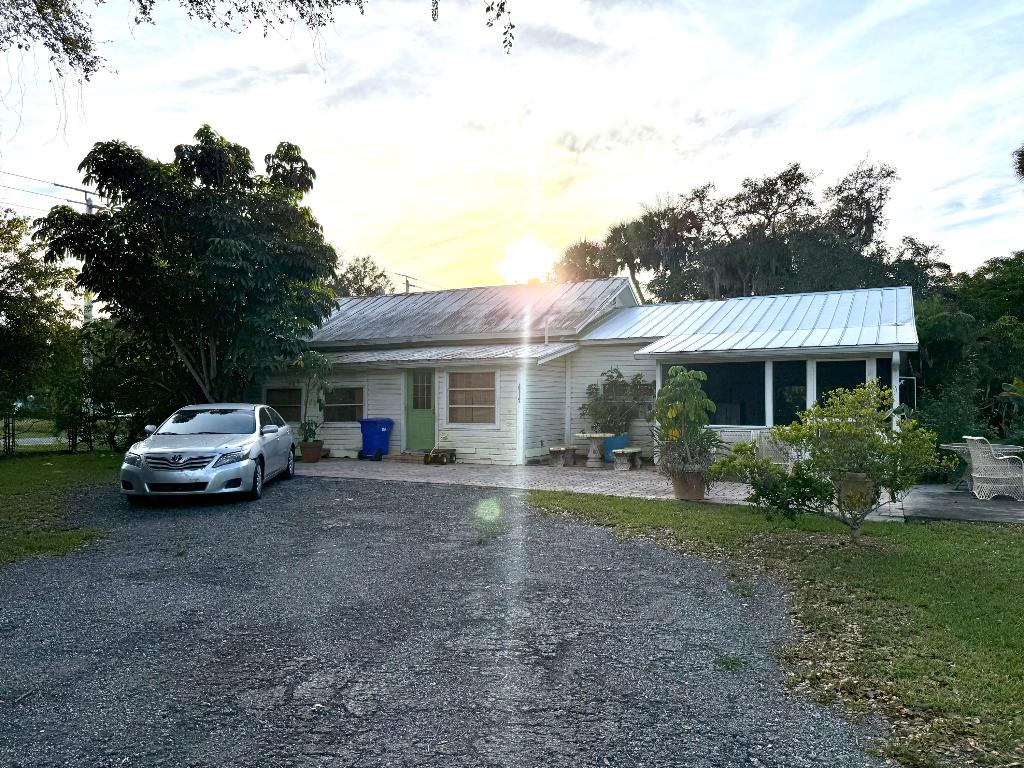 OKEECHOBEE HEIGHTS - Land