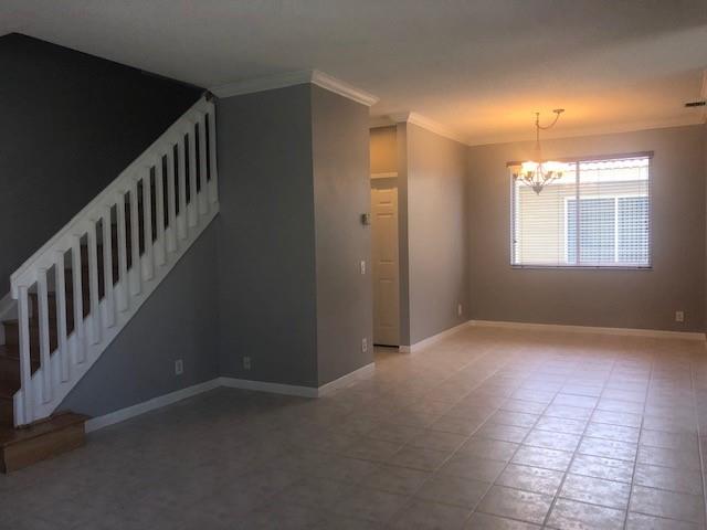 4319 Greenbriar Ln