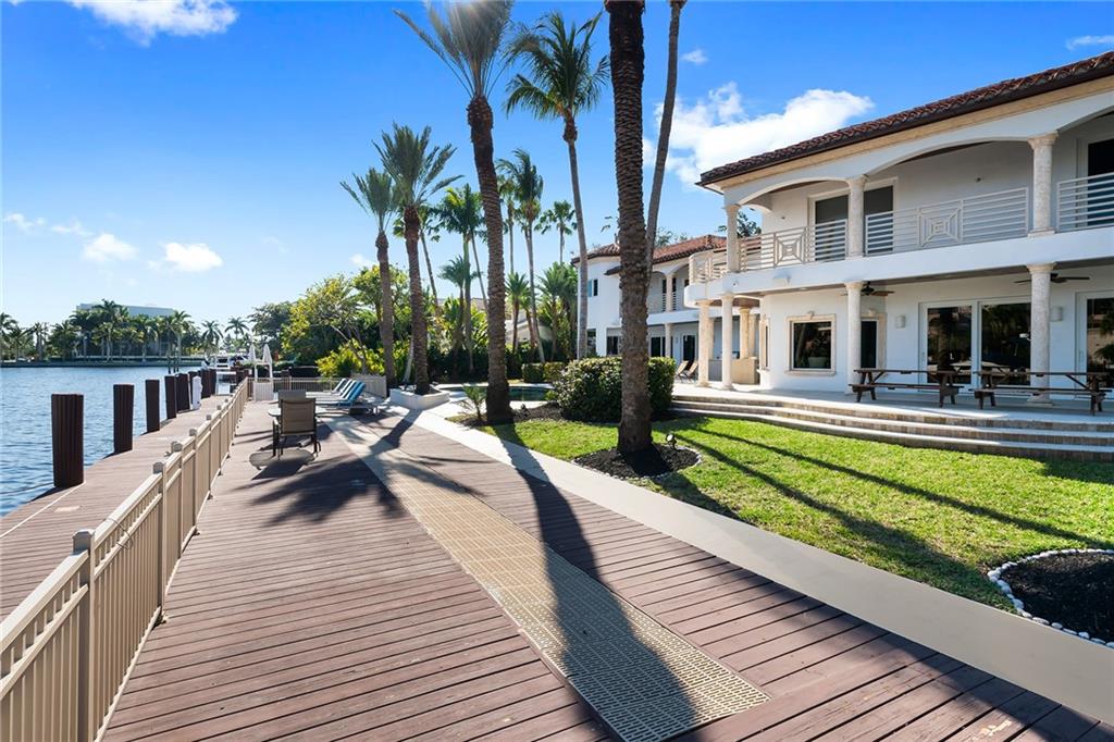 Navarro Isle 15-40 B - Residential