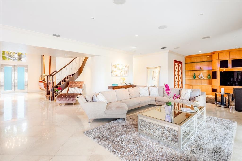 Navarro Isle 15-40 B - Residential