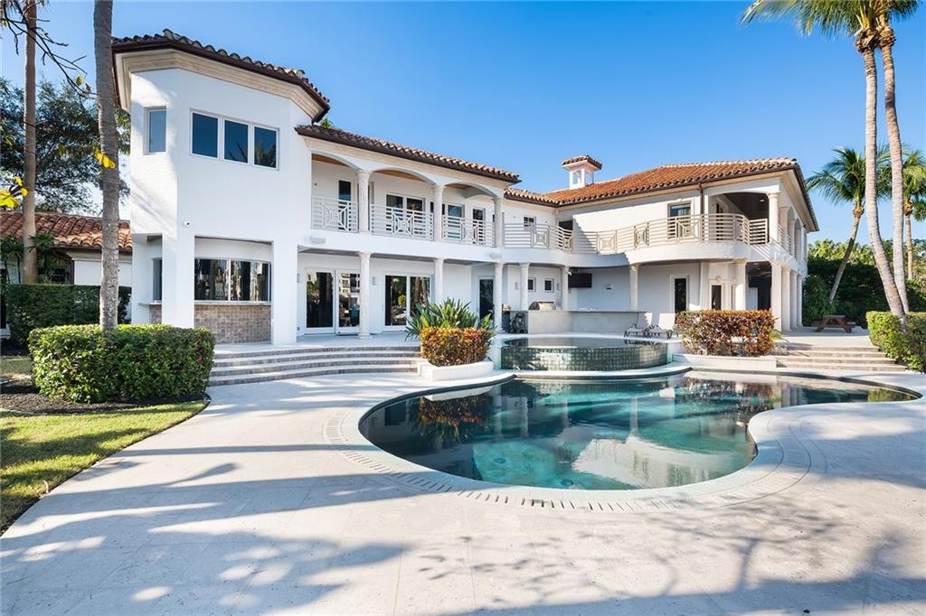 Navarro Isle 15-40 B - Residential