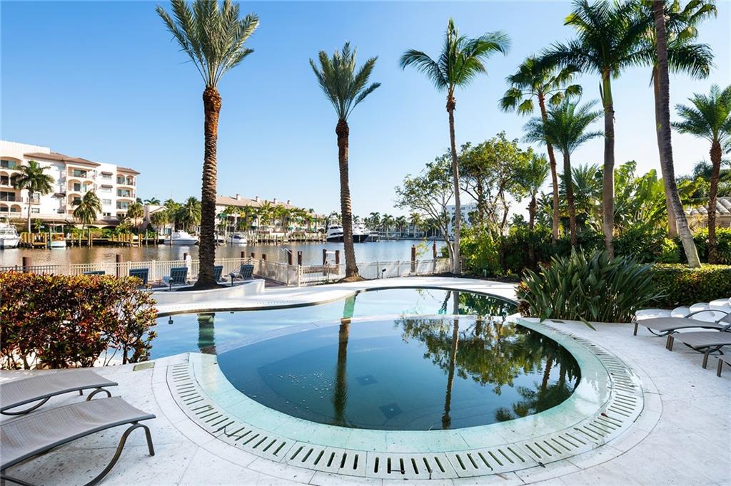 Navarro Isle 15-40 B - Residential