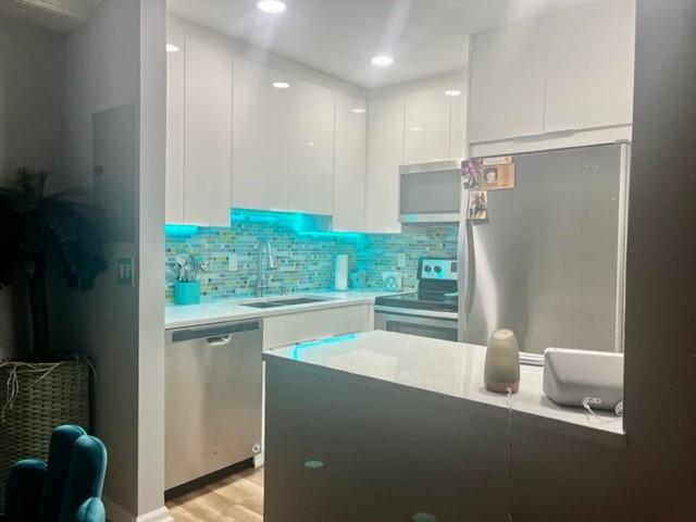 CYPRESS CLUB CONDO - Residential