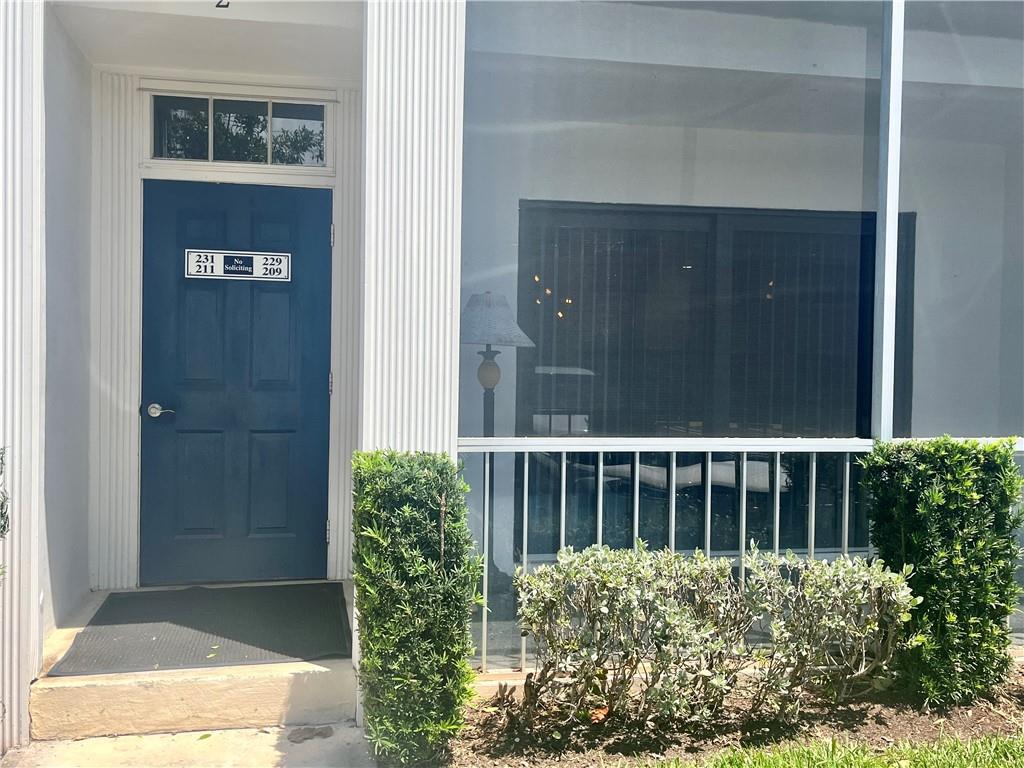 CYPRESS CLUB CONDO - Residential