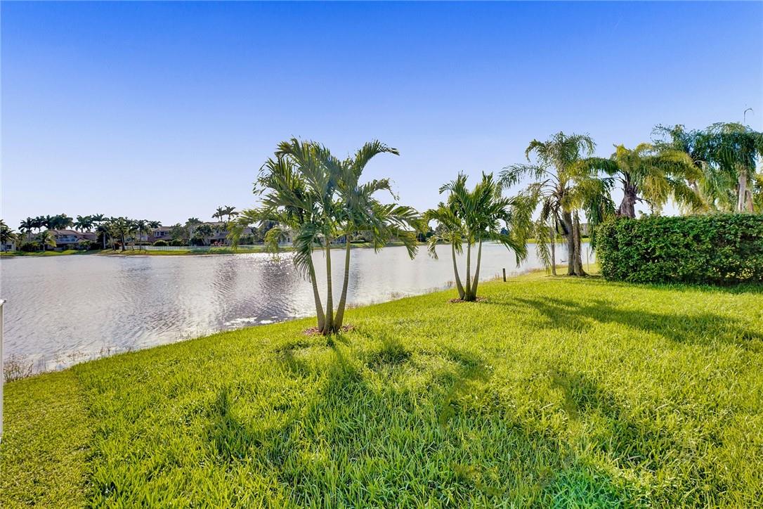 Wyndham Circle 157-9 B - Residential Lease