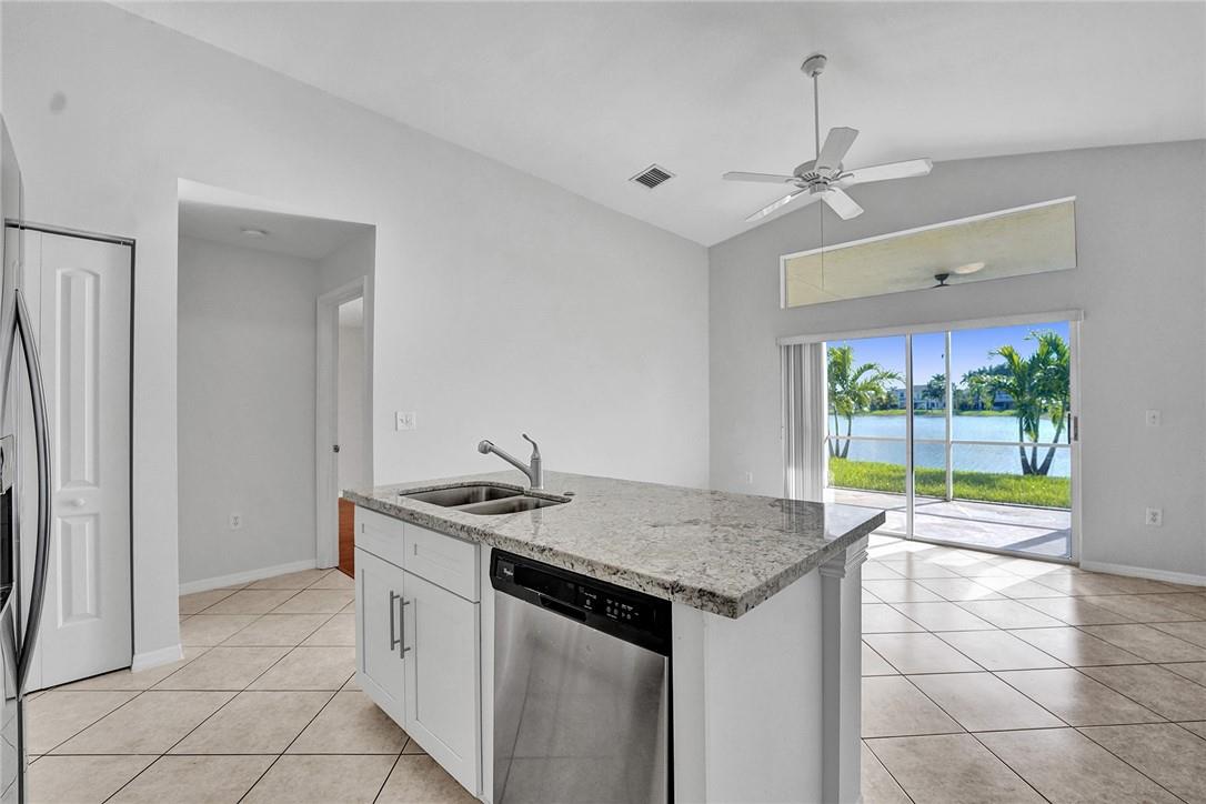 Wyndham Circle 157-9 B - Residential Lease