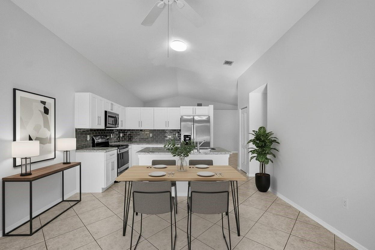 Wyndham Circle 157-9 B - Residential Lease