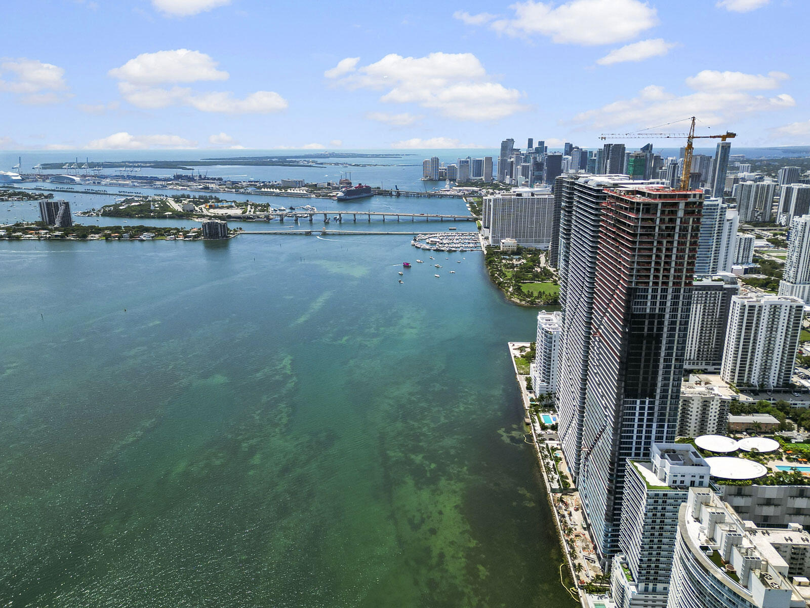 BAY BREEZE - Residential