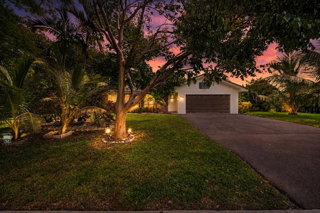 Photo of 4203 NW 75TH Avenue, Coral Springs, FL 33065 (MLS # B26071573)