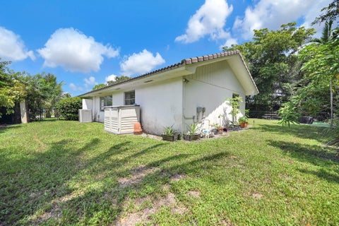 Tiny photo for 4203 NW 75TH Avenue, Coral Springs, FL 33065 (MLS # B26071573)