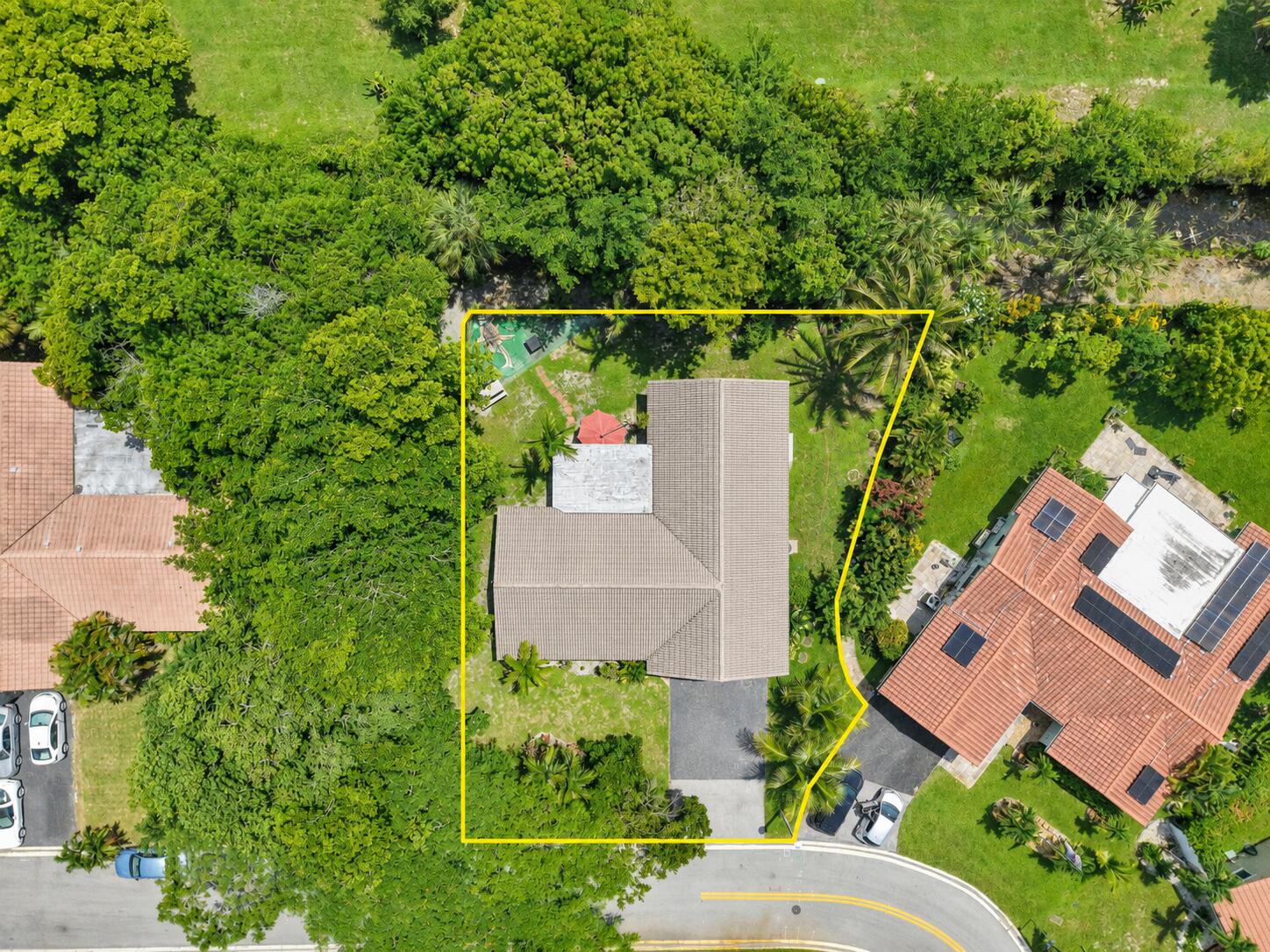 4203 NW 75TH Avenue