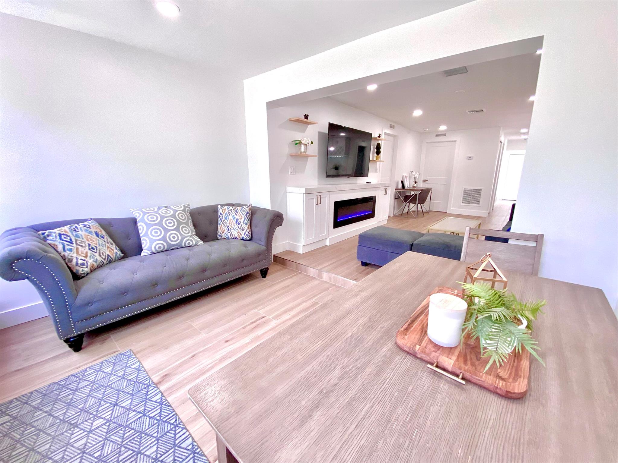 118 SW 9th Avenue